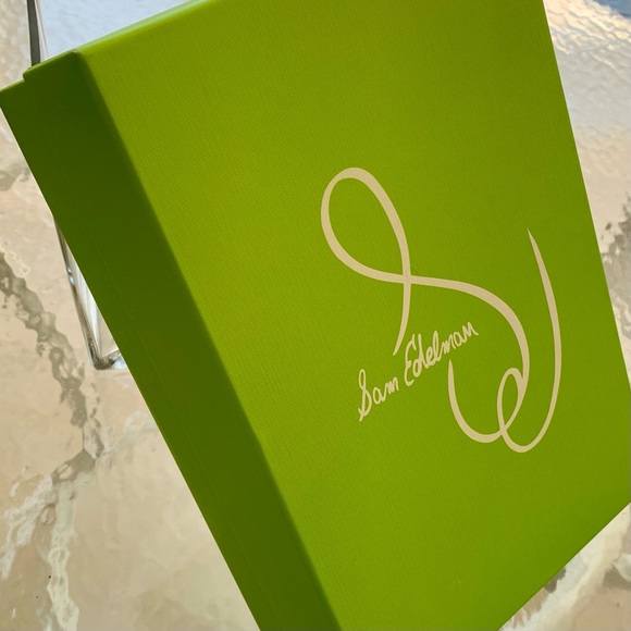 💯Authentic Sam Edelman green shoe box 🎁 - Picture 9 of 9